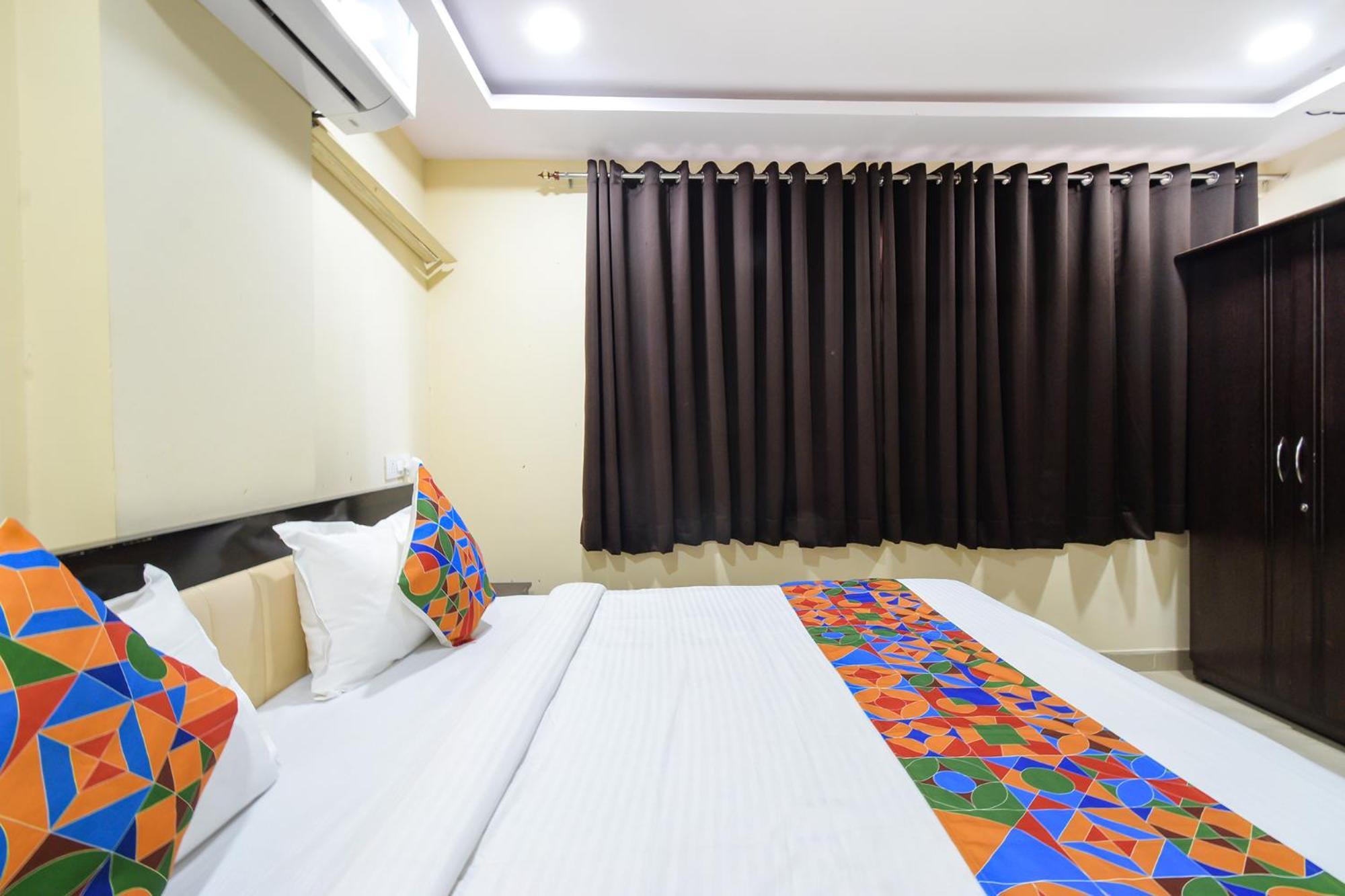 Fabhotel N Residency, Hitech City - 350M From Yashoda Hospital, Hitech City Hyderabad Eksteriør billede