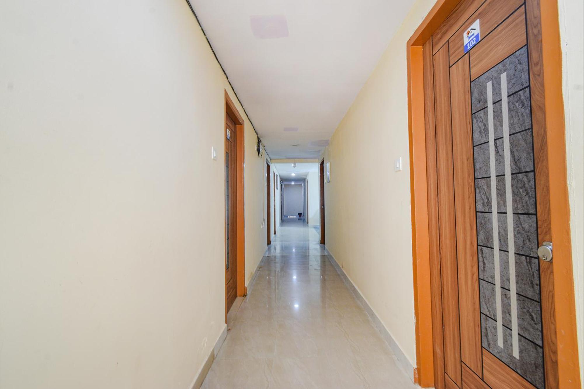 Fabhotel N Residency, Hitech City - 350M From Yashoda Hospital, Hitech City Hyderabad Eksteriør billede