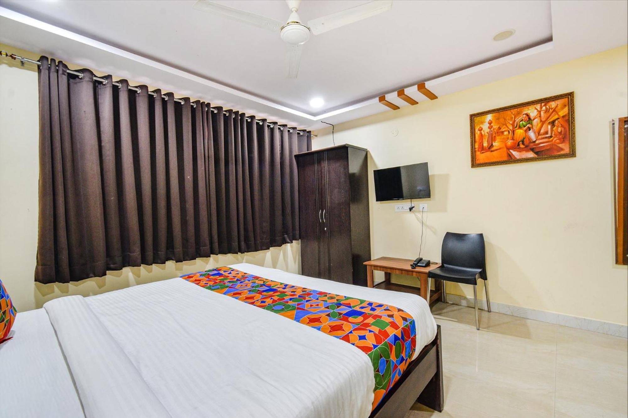 Fabhotel N Residency, Hitech City - 350M From Yashoda Hospital, Hitech City Hyderabad Eksteriør billede